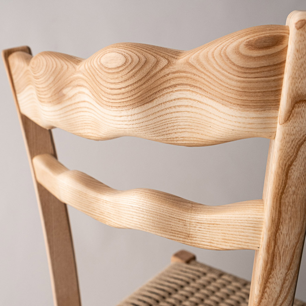 Sedia in legno A Signurina nuda juta by Myop