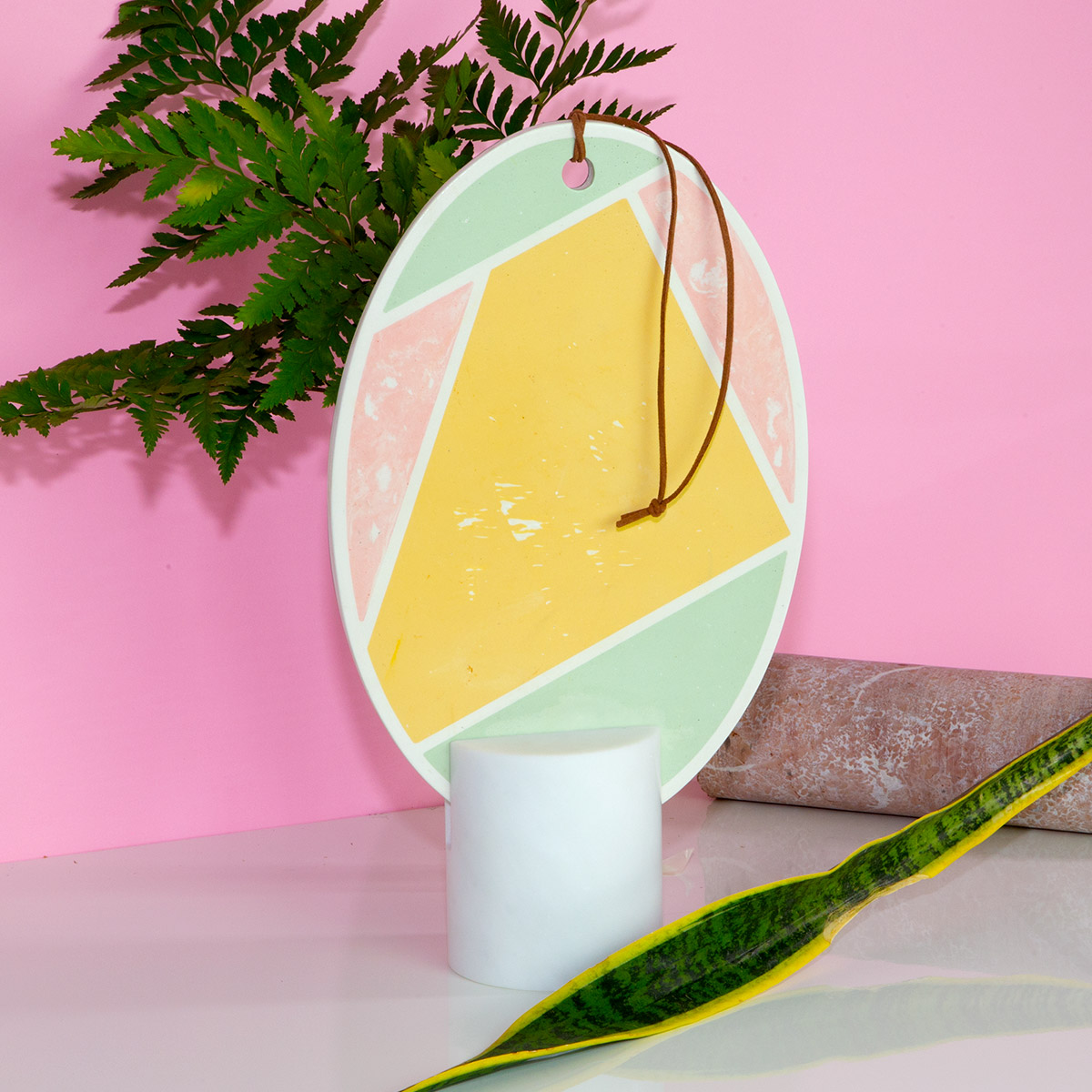 Specchio design Poudre Oval by Atelier Macramé