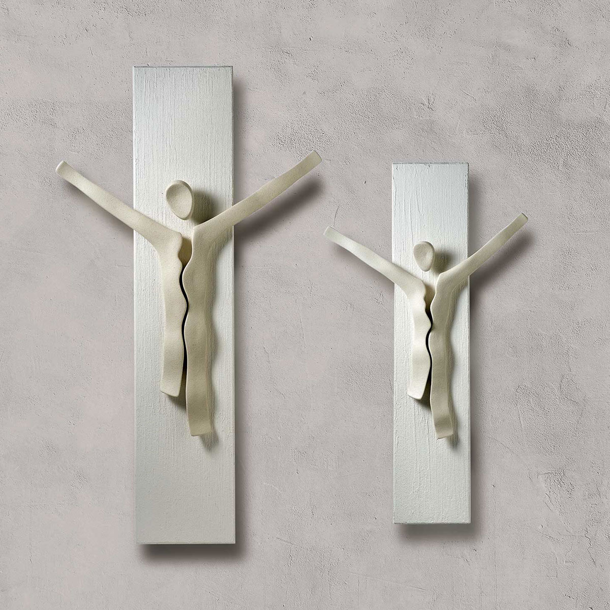 Crocifisso da parete Ora nona, caolino |  M by Lineasette
