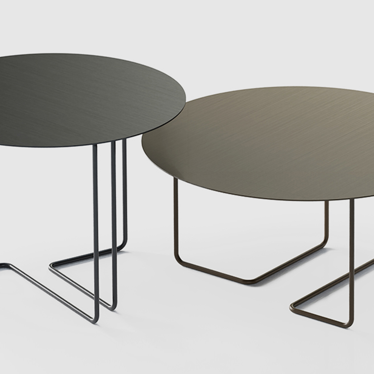 Set 2 tavolini design Ferro 3, amaranto-turchese by SpHaus