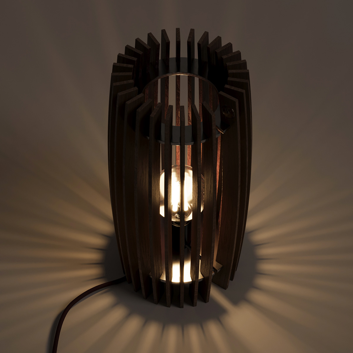 Lampada in legno Flussio by Winetage