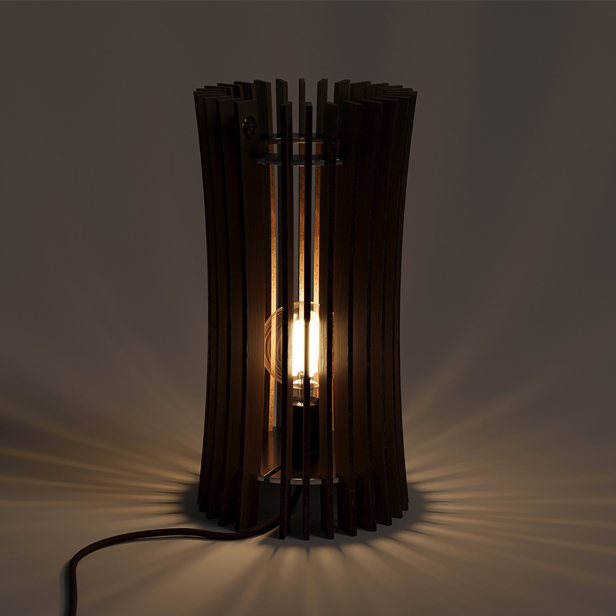 Lampada da tavolo Nuri by Winetage