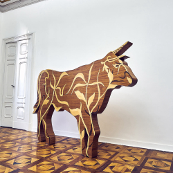 Scultura moderna Taurus by Ivan Paradisi