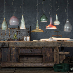 Lampada design Vague Vintage III, sfumato rosso by Ferroluce