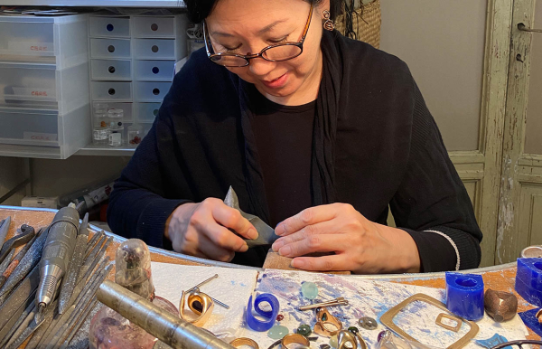 Natsuko  Toyofuku, gioielli contemporanei disegnati a mano - Milano
