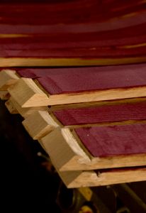 Winetage, arredi made in italy con upcycling del rovere - Brianza